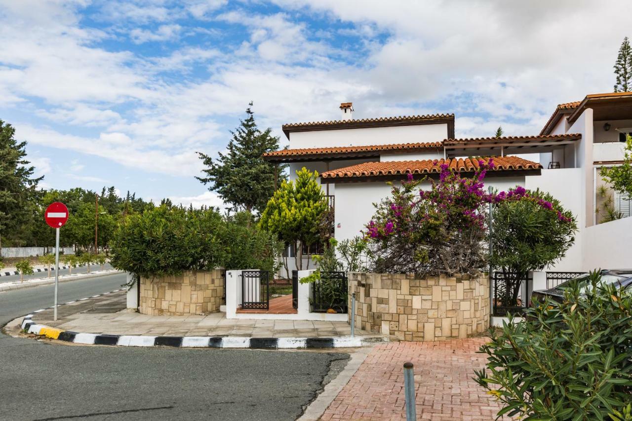 Villa Papaya Residence Paphos Exteriér fotografie